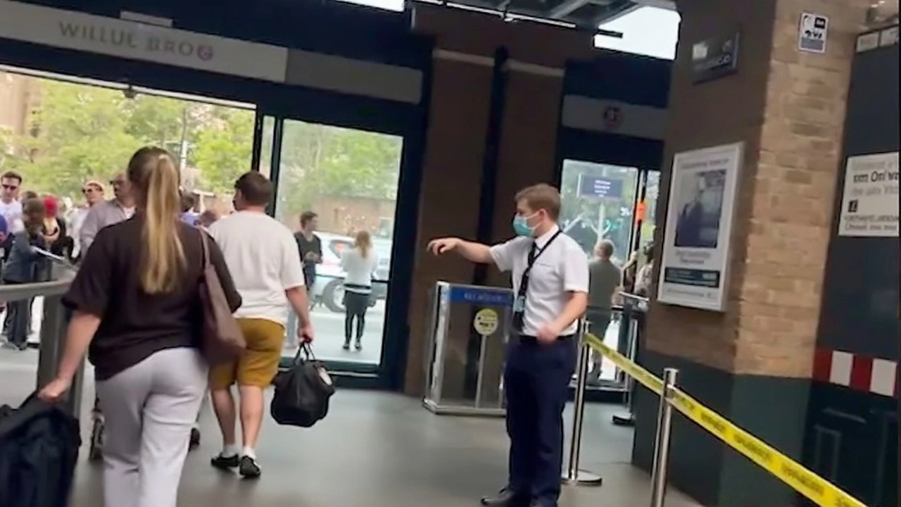 London King’s Cross Evacuation Blocks All Lines, Sparks Security Debate