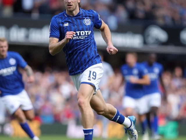Liam Delap Chooses Chelsea Over Manchester United in Transfer Twist Fueled by Champions League Push